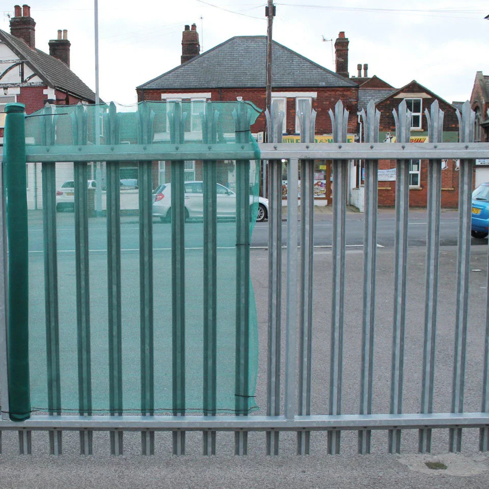 110gsm Green HDPE Wind Barrier Mesh with 50% Shade & 40% Airflow Reduction – UV Stabilised with 5cm Eyelets