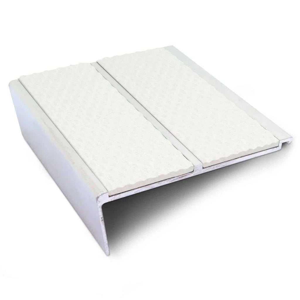NHD12 – 93 x 32mm – Tredsafe Non Slip Stair Nosing