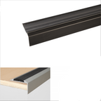 Stair tread with black rubber strip and technical details on a white background