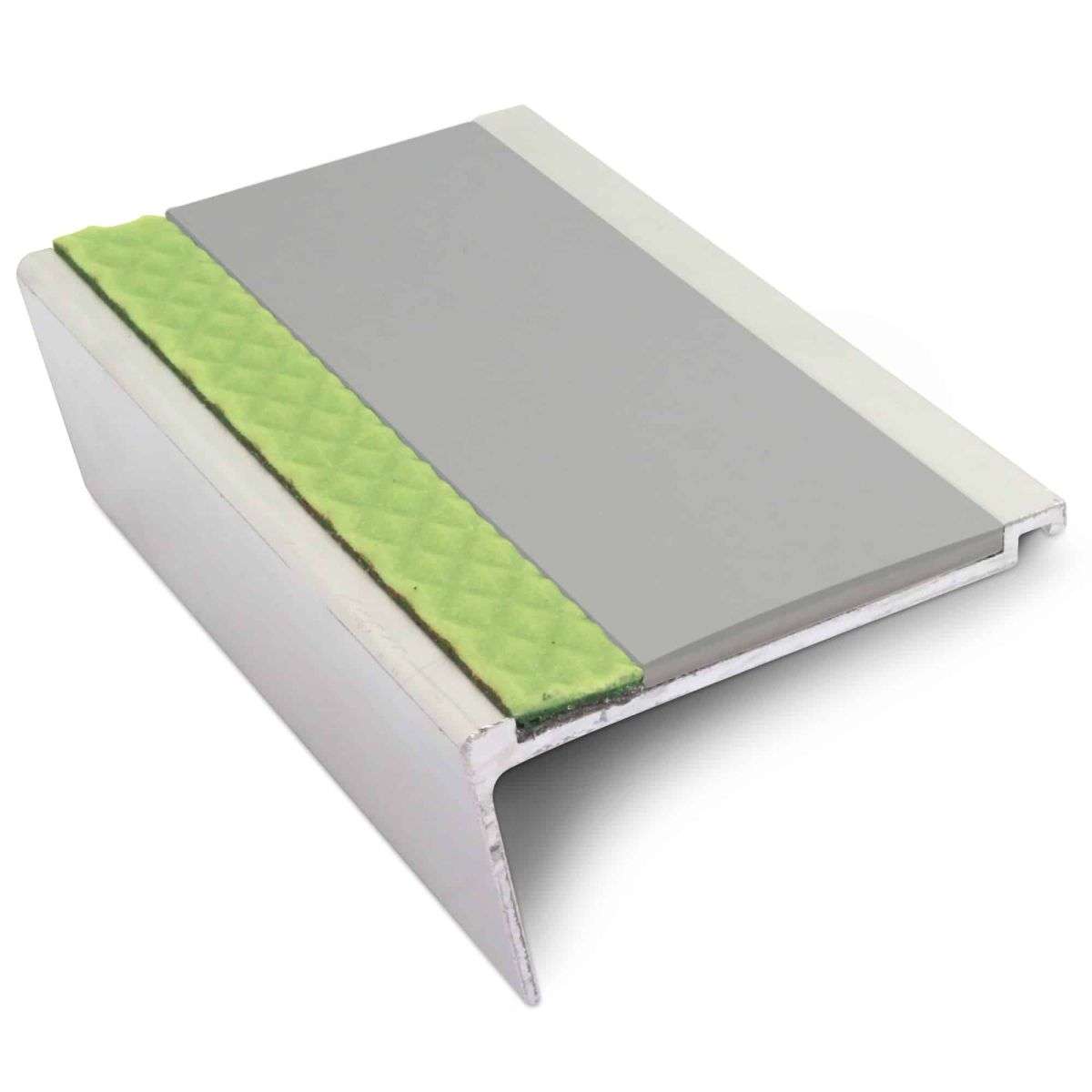 AHD05 60 x 32mm Non Slip Stair Nosing