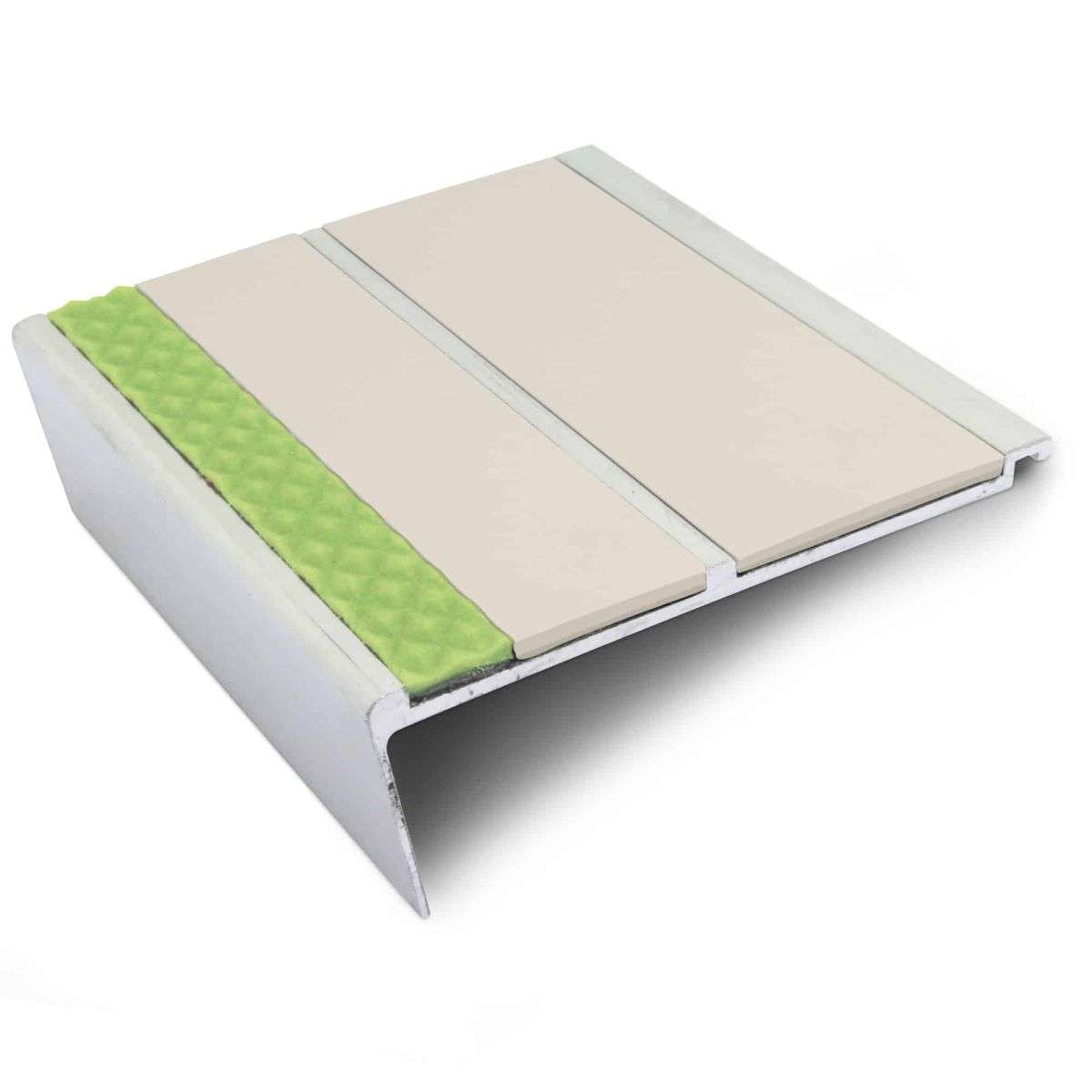 AHD11 91 x 32mm Non Slip Stair Nosing